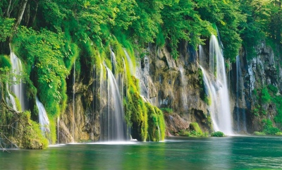 Plitvice-Waterfalls